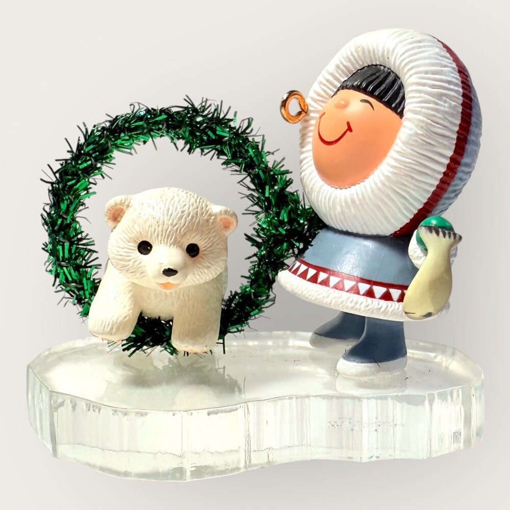 Vintage Hallmark 1994 Frosty Friends Ornament Eskimo Polar Bear